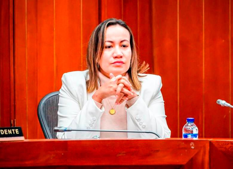 Corcho dijo que el problema de desabastecimeinto no era nuevo. FOTO Cortesía