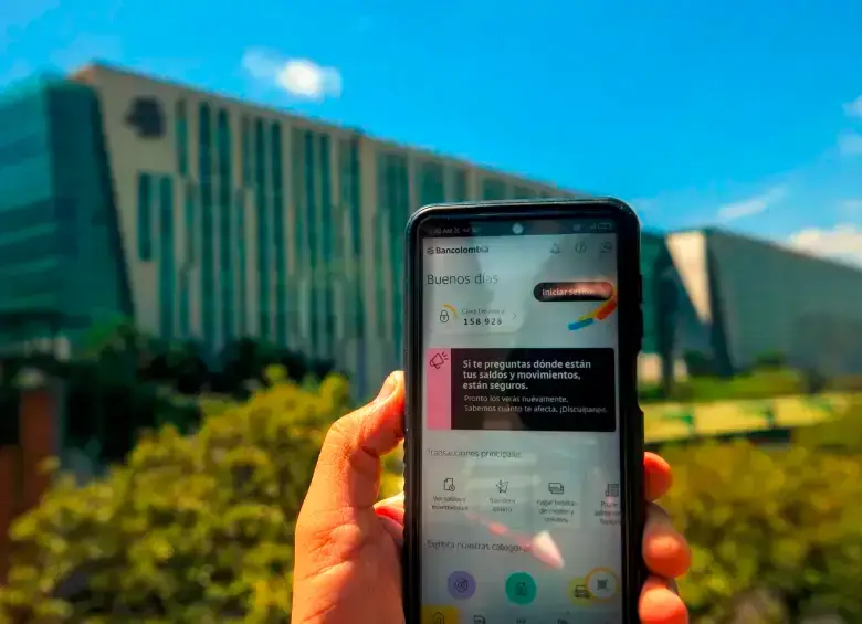 Otra vez fallan los servicios digitales de Bancolombia: usuarios reportan errores en la app y demoras en transacciones. FOTO: Camilo Suárez.