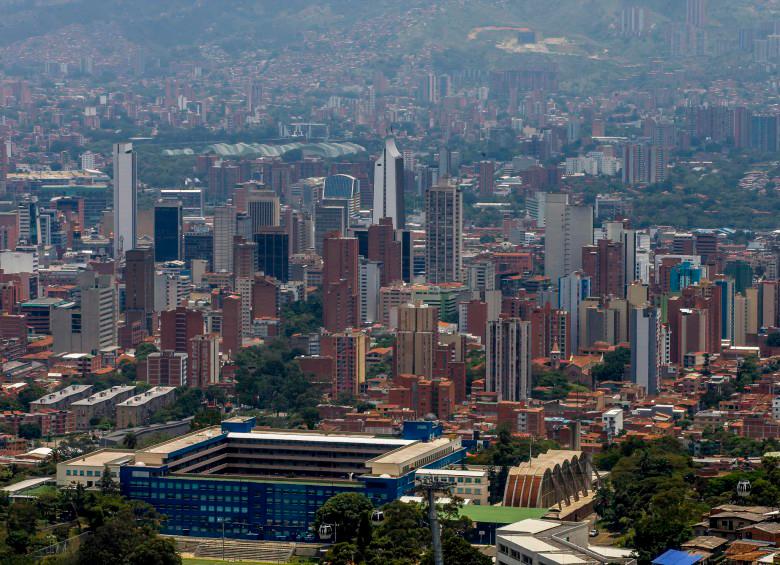 Antioquia fue tercero en el Índice Departamental de Internacionalización 2022. FOTO: MANUEL SALDARRIAGA