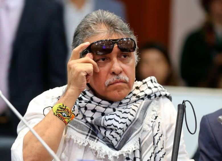 Alias ‘Jesús Santrich’ durante una de sus apariciones públicas. Foto: Colprensa. 