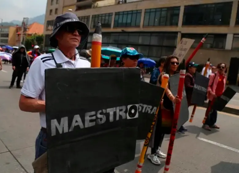 El Distrito asegura que lleva 20 años pagándole a tiempo a los docentes del Magisterio, pero que este año se demorará. FOTO COLPRENSA