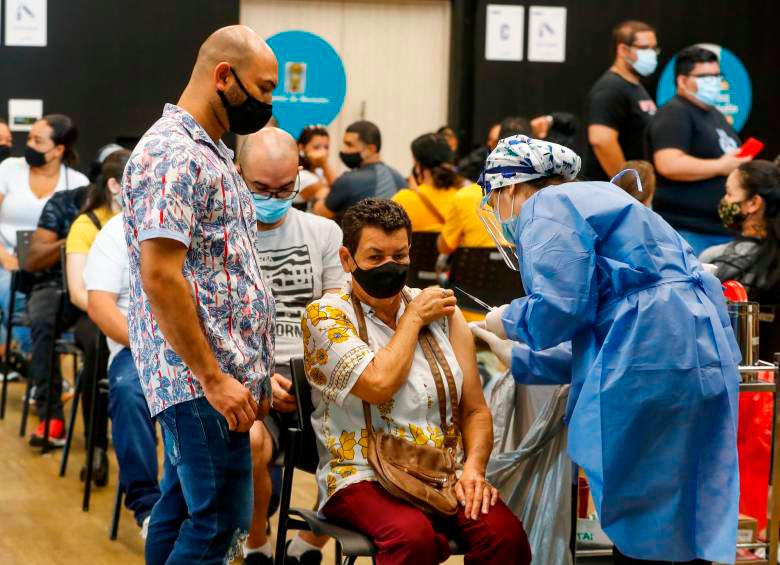 Colombia registró 6.465 casos nuevos del virus en la última semana. FOTO: MANUEL SALDARRIAGA 