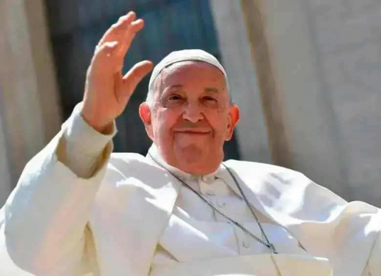 El papa no ha sido visto en persona desde que fue ingresado el 14 de febrero en el hospital Gemelli de Roma. FOTO: GETTY