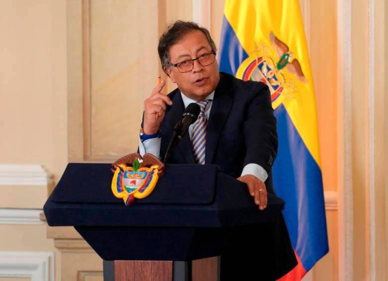 A la reunión fue convocado el ministro de Minas y Energía, Andrés Camacho, pero no el sector privado. FOTO: Presidencia