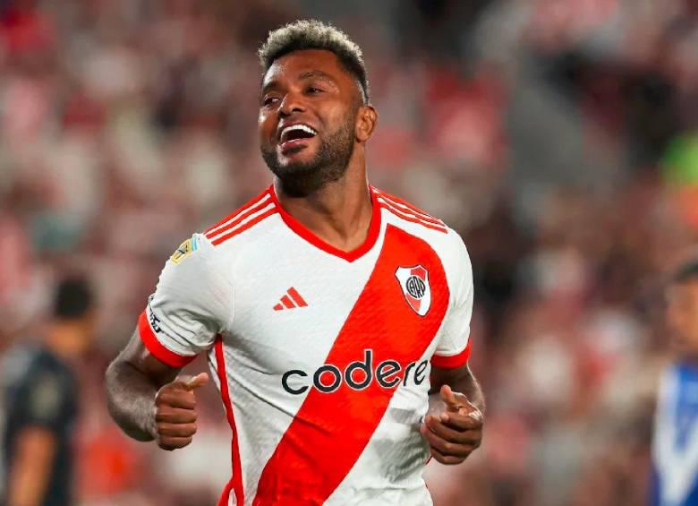 River, con Borja en el campo, salió campeón de la Supercopa Argentina