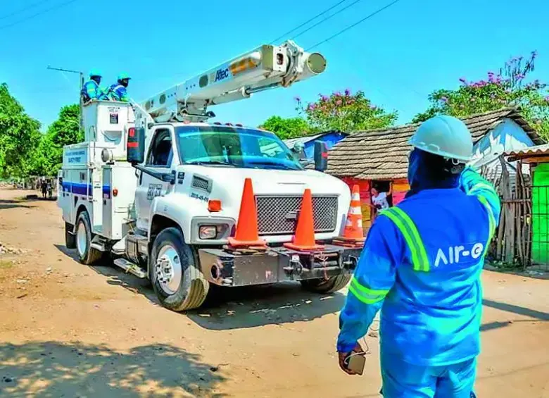 La empresa Air-e acumula deudas hasta $3,9 billones, ha tenido seis interventores en 20 meses y el fenómeno de El Niño se confirma como certeza científica antes de fin de año. FOTO: El Colombiano.