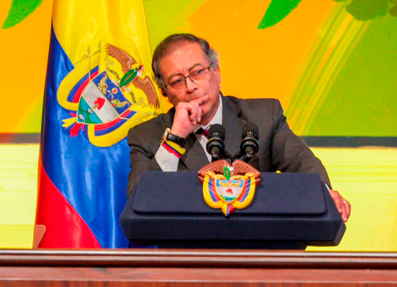 Gustavo Petro anunció una reforma tributaria para bajar impuestos a la empresa, pero los empresarios no le creen. Foto Presidencia.