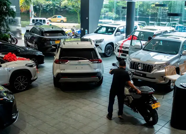 El dinamismo en la venta de vehículos marca la tendencia del comercio en 2026. FOTO: JUAN ANTONIO SÁNCHEZ