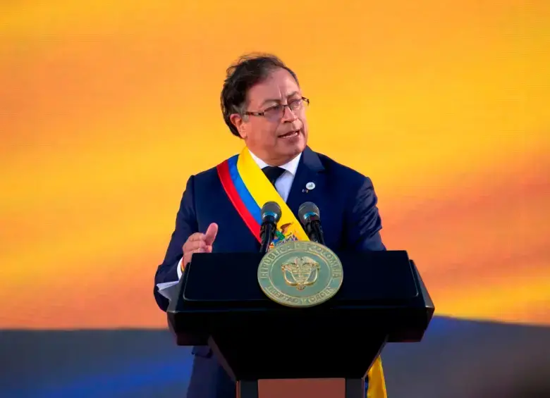 Brian Valencia y Nicolás Rivera G.