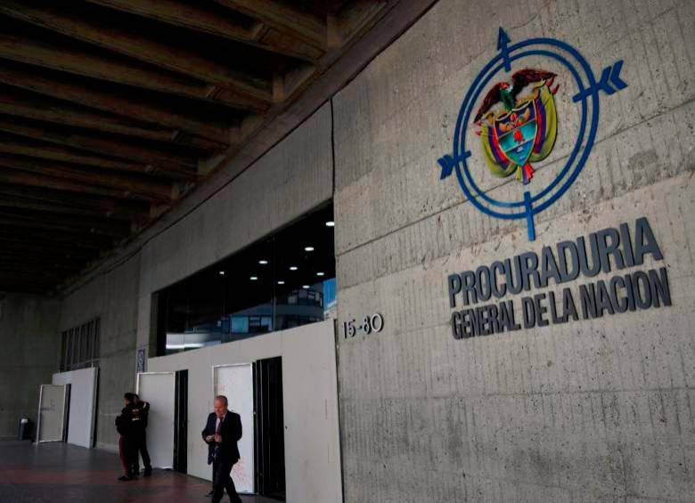 La Procuraduría indaga por behículos de la UNP que tenían un blindaje falso. Foto: Archivo