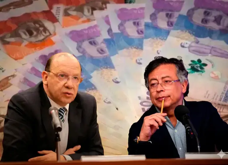 Insistentemente, el exministro de Hacienda Germán Ávila (izq.) y el expresidente Gustavo Petro (der.) plantearon dificultades para contener el gasto público. FOTO EL COLOMBIANO