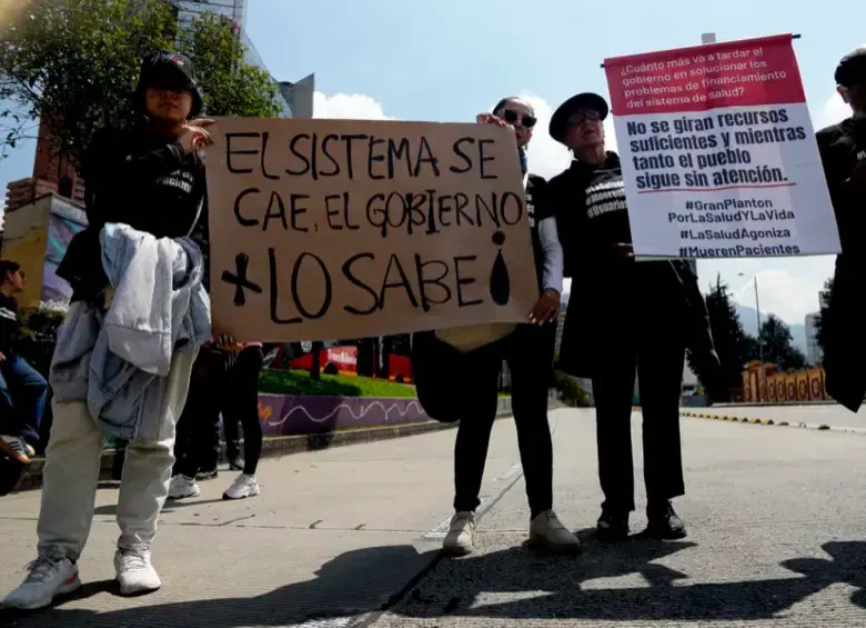 Juan Sebastián Beltrán lleva seis meses sin recibir su tratamiento para la enfermedad que tiene. FOTO COLPRENSA
