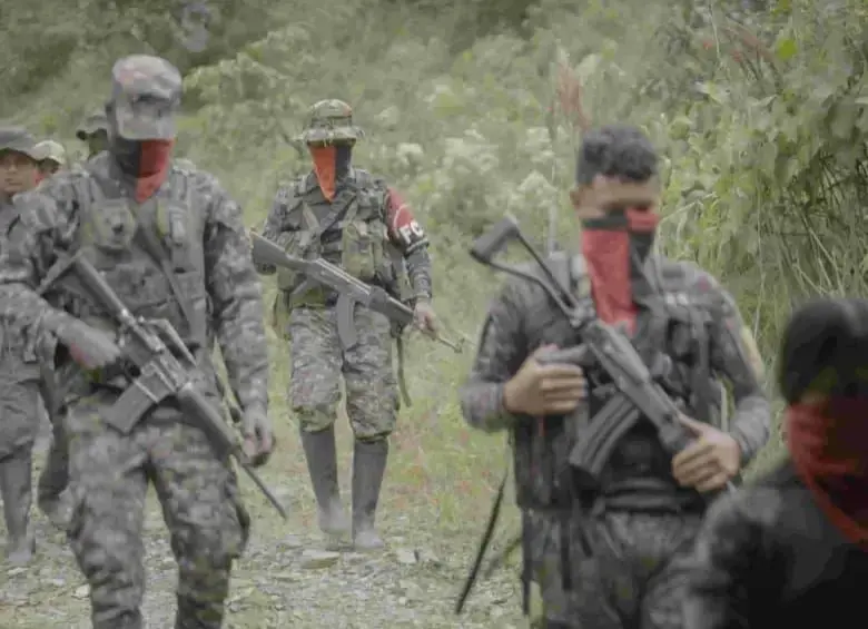 Grupos como el Ejército de Liberación Nacional (ELN) y disidencias de las Farc han diversificado sus ingresos hacia economías ilícitas menos visibles, como el tráfico de minerales estratégicos. FOTO: Colprensa. 