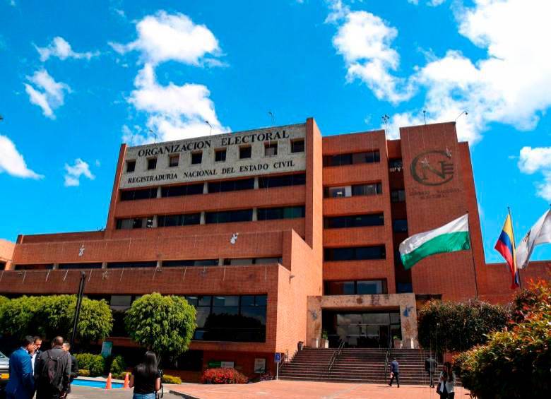 La Registraduría Nacional del Estado Civil es la encargada de llevar a cabo las elecciones este domingo. FOTO COLPRENSA