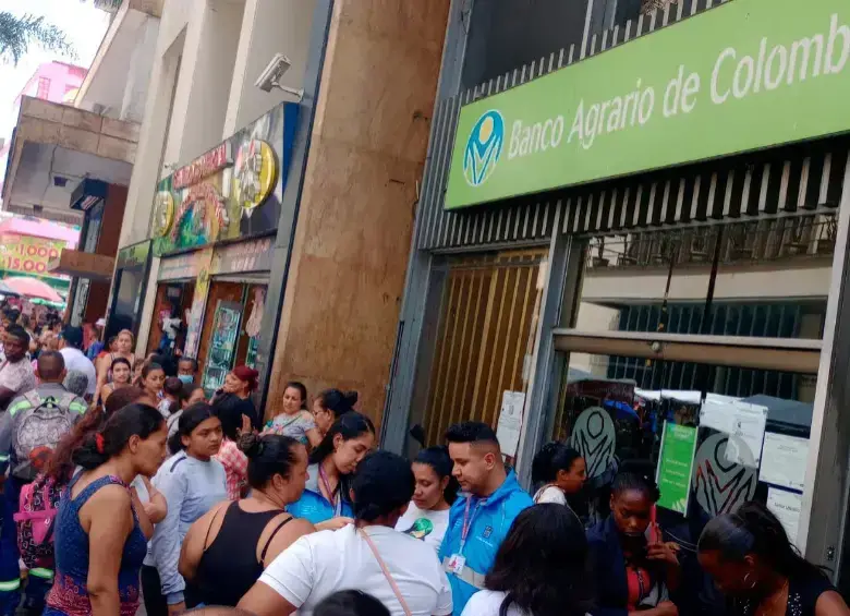 De acuerdo con Prosperidad Social, los beneficiarios solo se deben tener en el Banco Agrario una cuenta activa o su billetera digital BICO. Foto: ARCHIVO