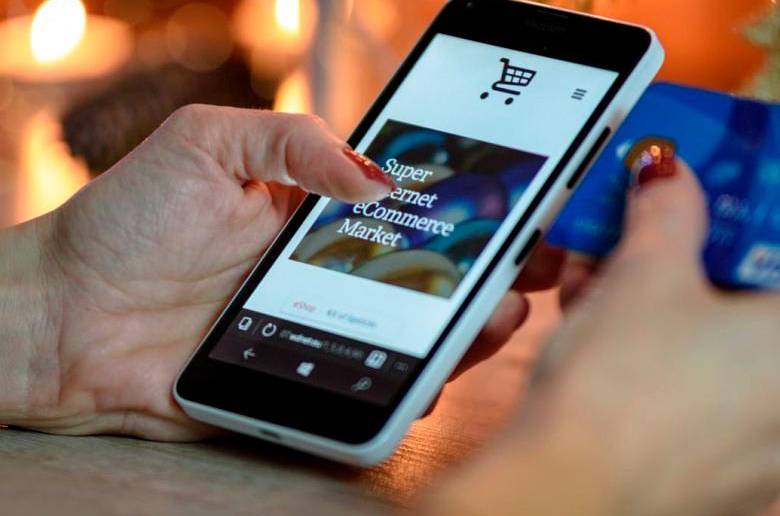 El comercio electrónico movió $15,1 billones en Colombia durante el primer trimestre. FOTO STOCK IMAGES