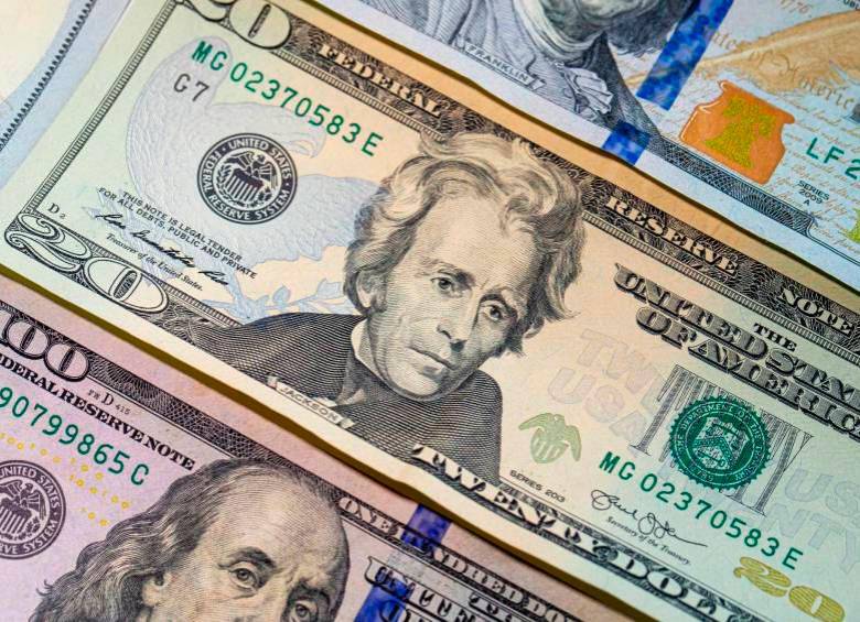 El dólar sigue por debajo de los 4.400. FOTO EL COLOMBIANO. 