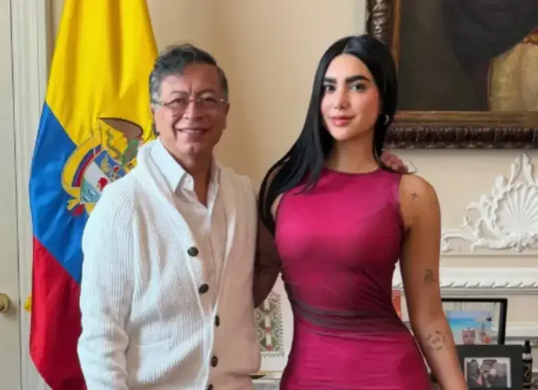 Expresidente Gustavo Petro con Gabriela Muñoz en la Casa de Nariño. Foto: redes sociales