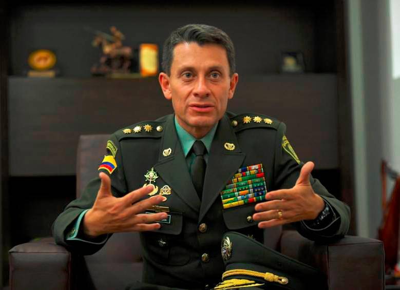 Dos escándalos en una semana: General Sanabria habló de exorcismo, aborto y homosexuales