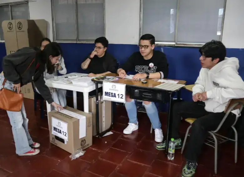 Si usted es joven y va a ejercer este derecho por primera vez, tenga en cuenta los siguientes pasos. Foto: Colprensa