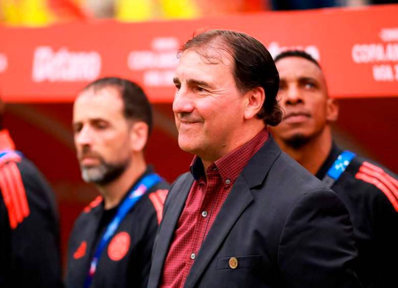 El entrenador nacional de la Selección Colombia, Néstor Lorenzo, suma 24 partidos sin perder con la Tricolor desde que asumió su cargo en septiembre del 2022. FOTO: GETTY