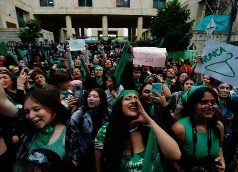 En Colombia, el aborto libre está permitido hasta la semana 24. FOTO: Colprensa