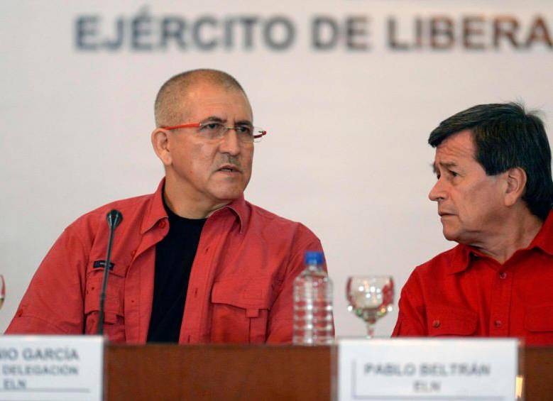 Antonio García y Pablo Beltrán, cabecillas del Ejército de Liberación Nacional, ELN. FOTO: ARCHIVO AFP