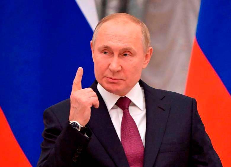 El presidente Vladimir Putin estaría tomando decisiones con el objetivo de no ceder terreno con Ucrania en la guerra que sostienen desde 2022. FOTO: GETTY