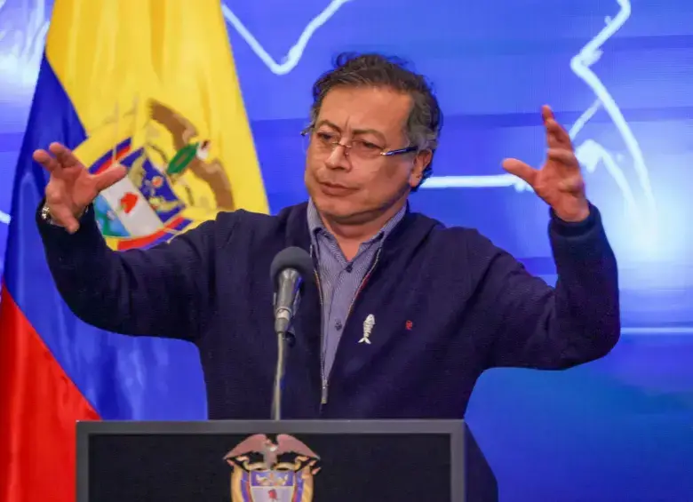 Petro celebró un cambio en las exportaciones de Colombia, pero el Dane muestra que leyó los datos de importaciones. FOTO: Presidencia.