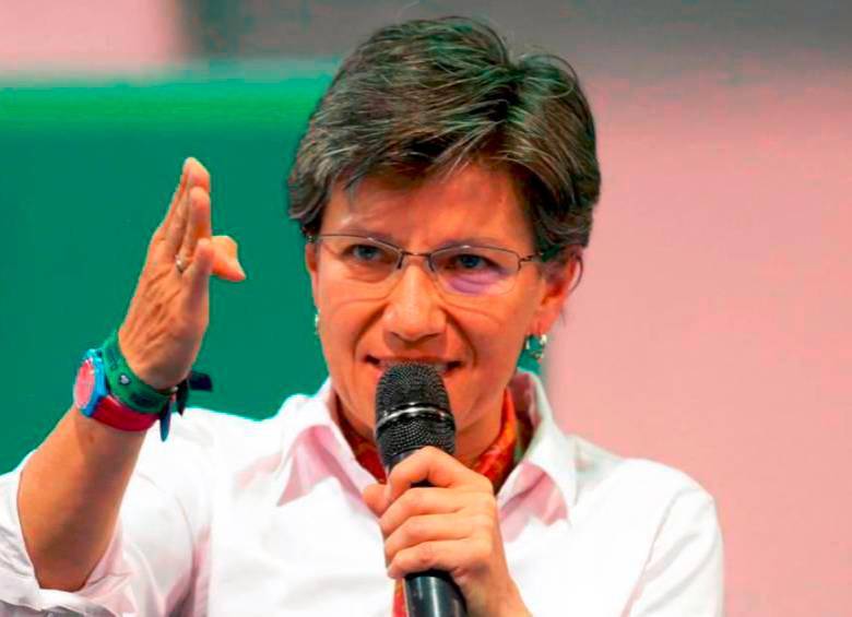 Claudia López pide al gobernador de Cundinamarca, Nicolás García, revisar junto a las autoridades locales la situación del Coliseo Live. 