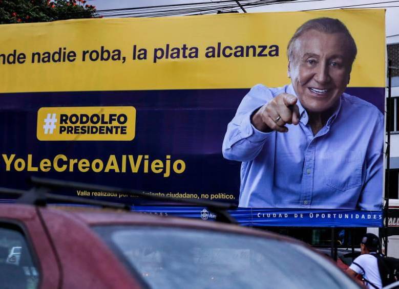 Rodolfo Hernández llegó al Senado por la curul que le da el estatuto de la oposición a quien queda en segundo lugar y desde ese momento sus aspiraciones políticas. Foto: Jaime Pérez