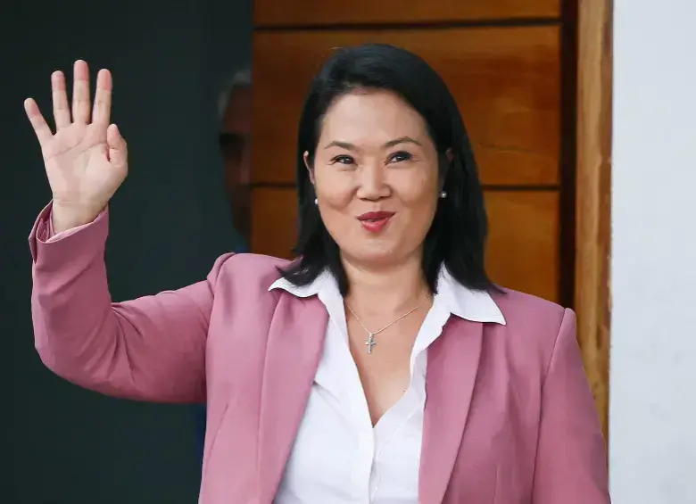 Keiko Fujimori recibió las credenciales como presidenta electa para el periodo 2026-2031 en Lima. FOTO: AFP