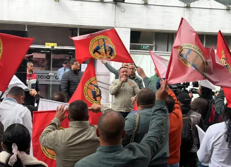 Ecopetrol aseguró que mantiene una disposición permanente al diálogo para continuar avanzando en la búsqueda de acuerdos durante la fase de negociación, que actualmente sigue activa. Foto: Tomada de redes sociales