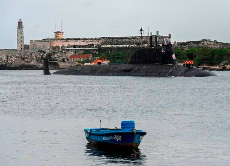 El submarino nuclear ruso “Kazan” estuvo desde el miércoles pasado parqueado en la bahía de La Habana, Cuba. FOTO: AFP 