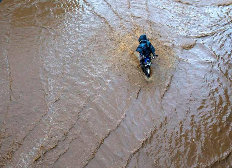 Las lluvias suelen causar inundaciones en los principales corredores viales del Valle de Aburrá. FOTO: Julio César Herrera