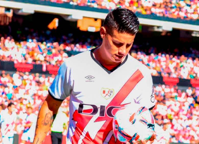 El futbolista colombiano James Rodríguez solo ha disputado 209 minutos con Rayo Vallecano. FOTO: TOMADA DEL X DE @Jamesrodriguez