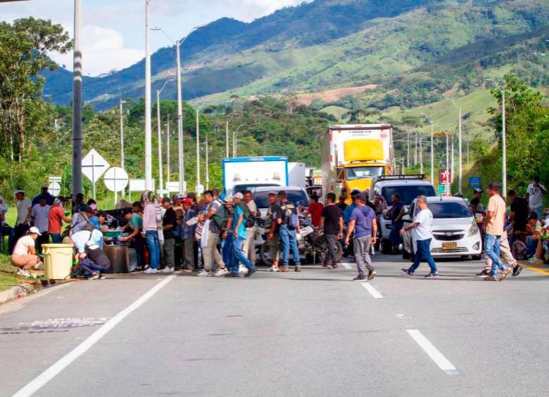 Con cuatro días de protesta pacífica, los campesinos aseguran que no dejarán las calles hasta llegar a un acuerdo. Foto: Cortesía PubliNorte