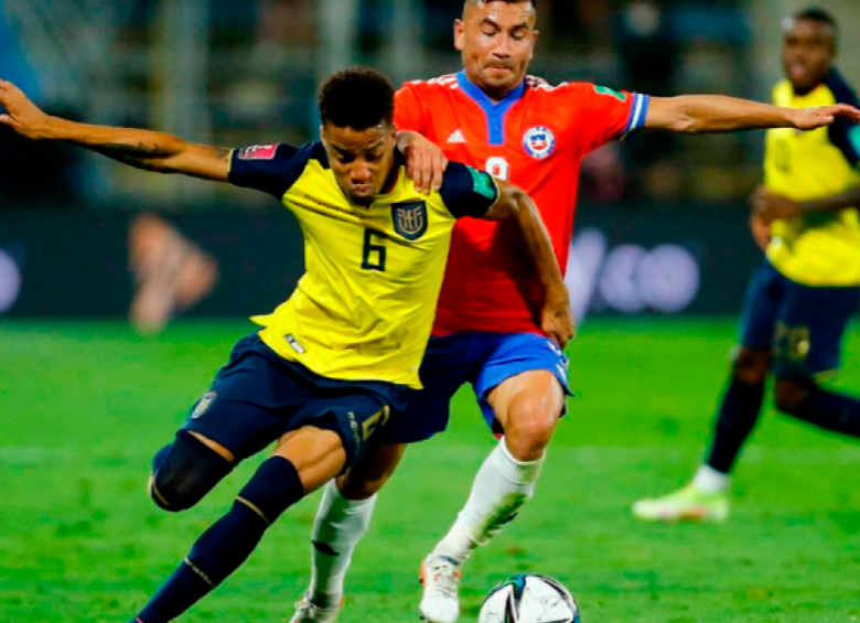 La Federación Ecuatoriana de Fútbol también evalúa emprender acciones legales contra su similar de Chile. FOTO: GETTY