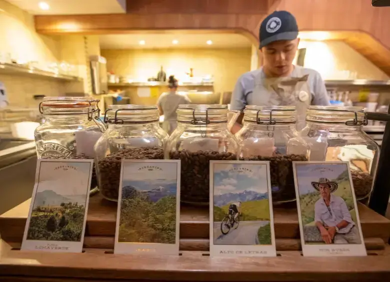 Las tres cafeterías de Medellín hacen parte de una representación colombiana que se extiende por todo el ranking. Colombia logró 12 lugares entre las 100 mejores cafeterías de Sudamérica, con dos establecimientos dentro del Top 10. FOTO: El Colombiano.