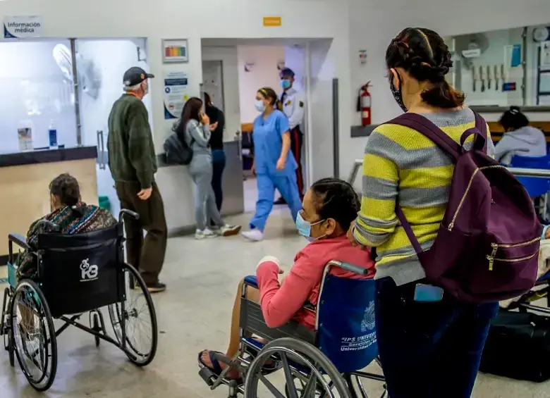 En 28 ciudades capitales de Colombia se priorizó el riesgo de desabastecimiento de medicamentos y tecnologías. FOTO JUAN ANTONIO SÁNCHEZ