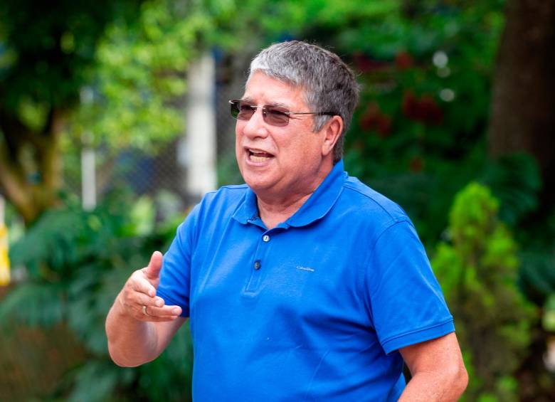 El técnico Hernán Darío Gómez dice que aún le queda cuerda en el fútbol. FOTO Camilo Suárez