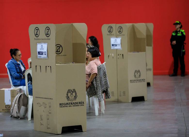 La Cancillería anunció la suspensión de los puestos de votación en Tel Aviv y Abu Dhabi este 2 de marzo por razones de seguridad y en cumplimiento de las disposiciones locales. FOTO EL COLOMBIANO 