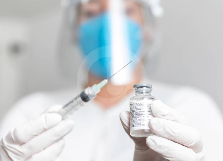 Un equipo técnico analizó más de 20.000 folios antes de conceder la autorización. FOTO CARLOS VELÁSQUEZ