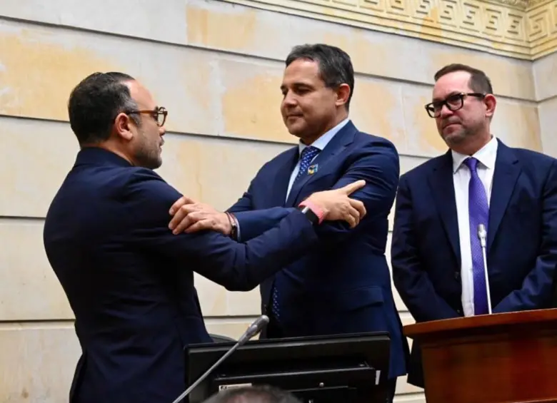 Honorio Henríquez Pinedo, oriundo de Santa Marta, es abogado de la Universidad de La Sabana, con especialización en Opinión Pública y Mercadeo Político de la Pontificia Universidad Javeriana y estudios en Seguridad y Defensa Nacional. Foto: Colprensa