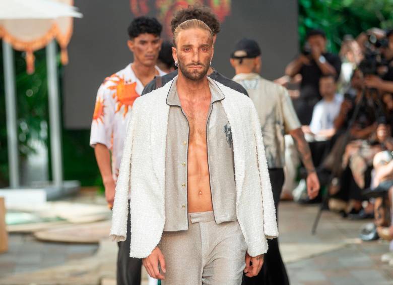 Lugó Lugó se ha destacado durantes varios años por su trabajo en la sastrería masculina en América Latina. FOTO Camilo Suárez