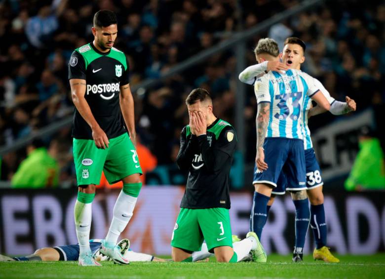 KTO Libertadores: De forma histórica, Racing elimina o Atlético Nacional