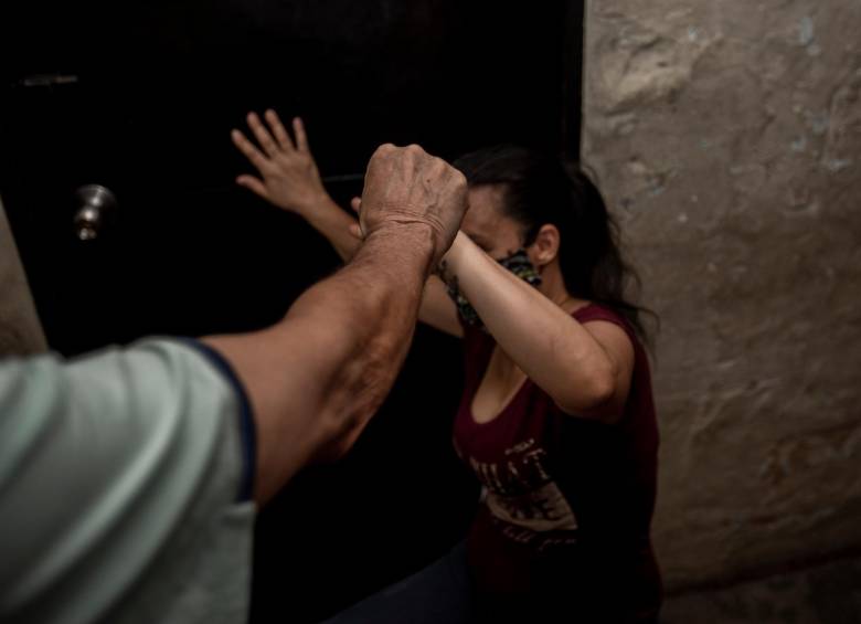 Con la nueva dotación mejoran las formas de apoyar a las mujeres que acuden a los centros en busca de ayuda. FOTO ARCHIVO DRAMATIZADA