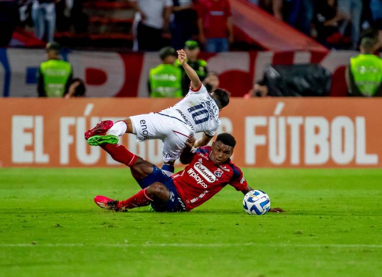 El delantero Brayan León ha sido una de las figuras del Medellín en los partidos de Copa y Liga que ha disputado. FOTO juan antonio sánchez