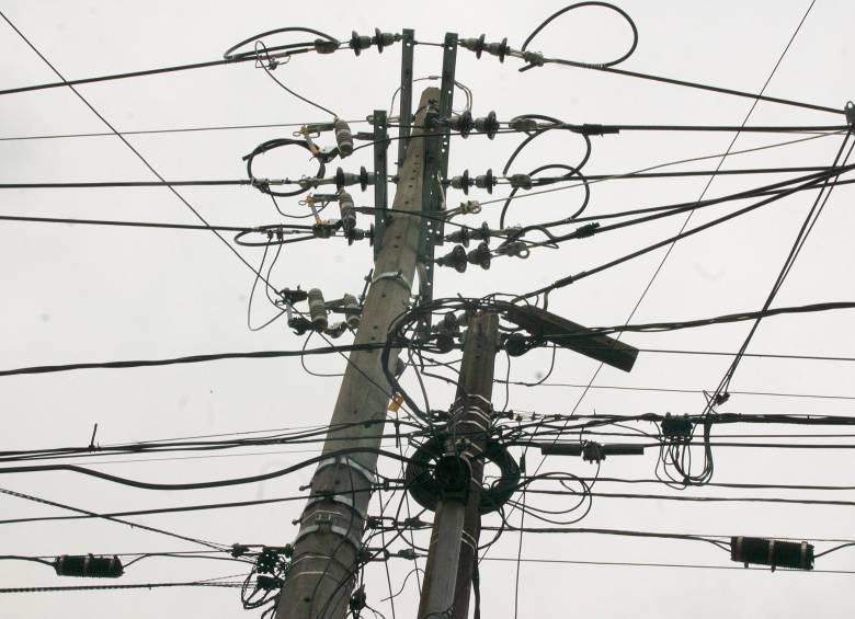 Muchos ciudadanos continúan sin poder pagar su servicio de agua y energía tras hackeo a EPM. Foto: Archivo. 