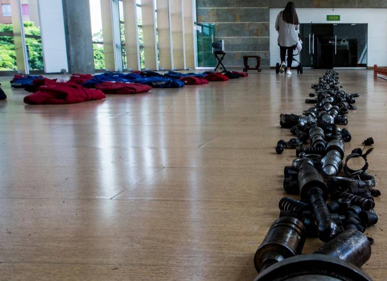 Unas 300 válvulas y herramientas conforman el camino. FOTO Julio César Herrera 